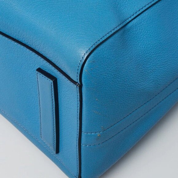 Givenchy Light Blue Sugar Goatskin Leather Medium Antigona Bag - Picture 4 of 12